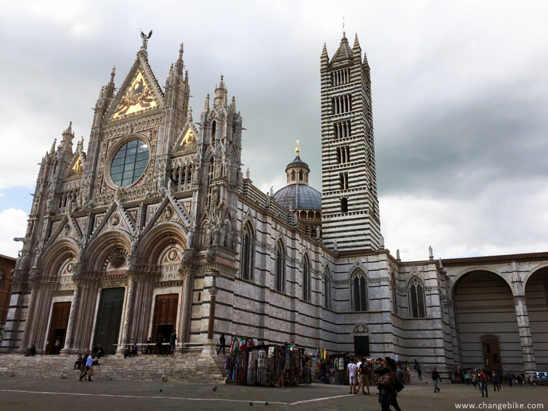 travel bike changebike siena italy