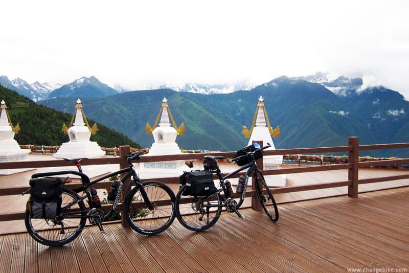 changebike bike trip yunnan flying temple