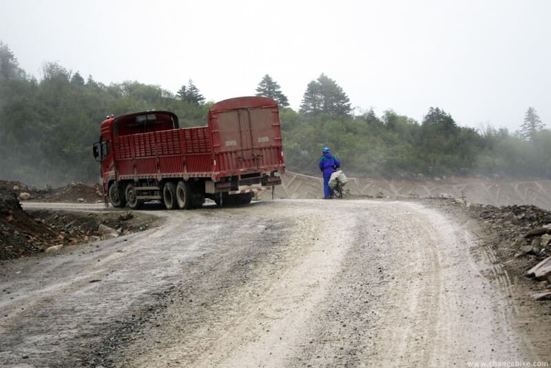 changebike cycle europe yunnan Baimang Snow Mountain