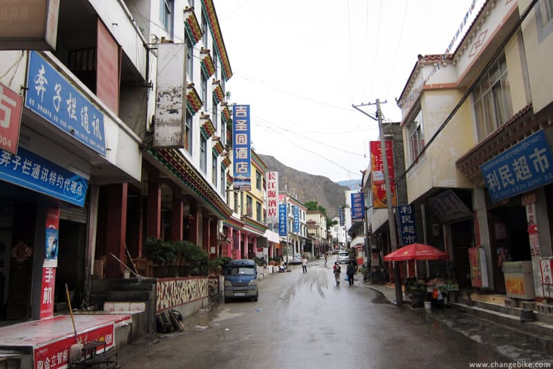 changebike adventure bike tours yunnan benzilan
