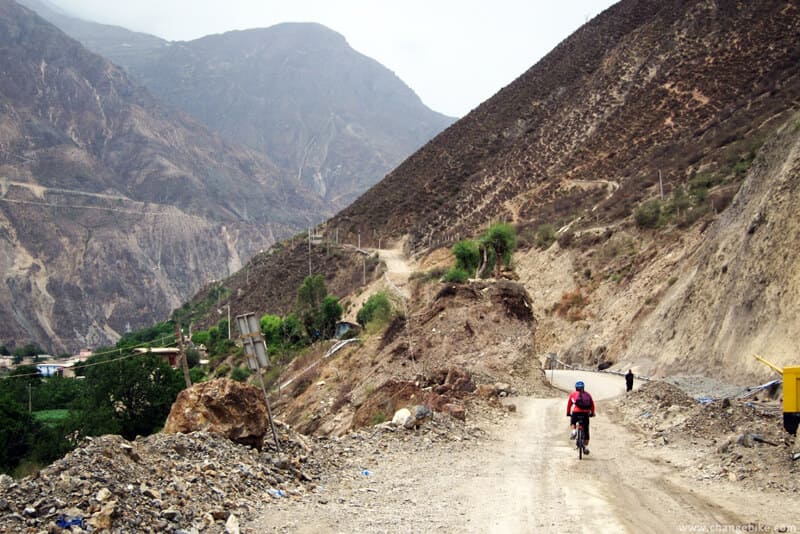 changebike adventure bike tours yunnan moon bay