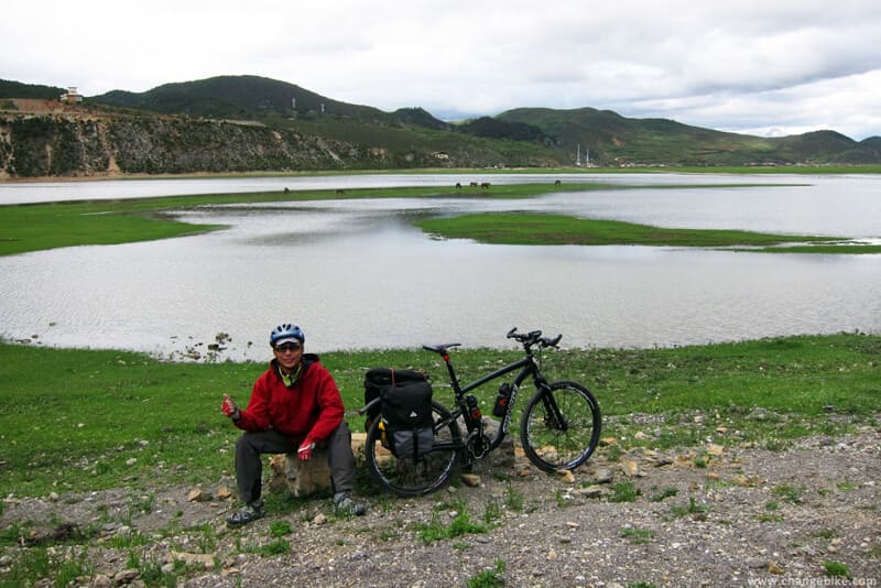 changebike adventure bike tours yunnan napa lake