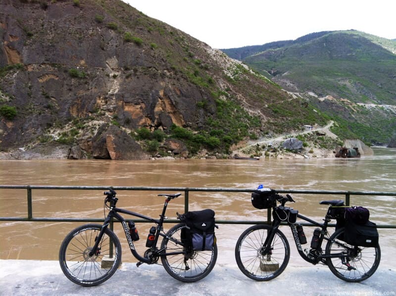 changebike yunnan bike tours yunnan lower tiger leaping gorge