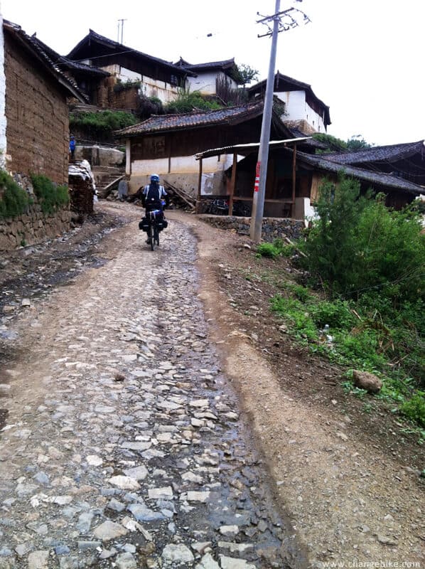 changebike bike tour yunnan ming yin