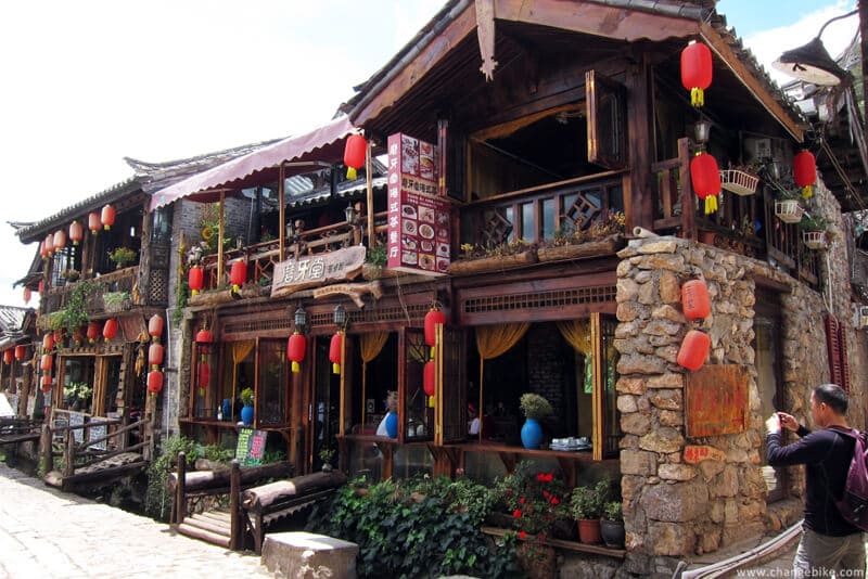 changebike cycle touring yunnan Lijiang
