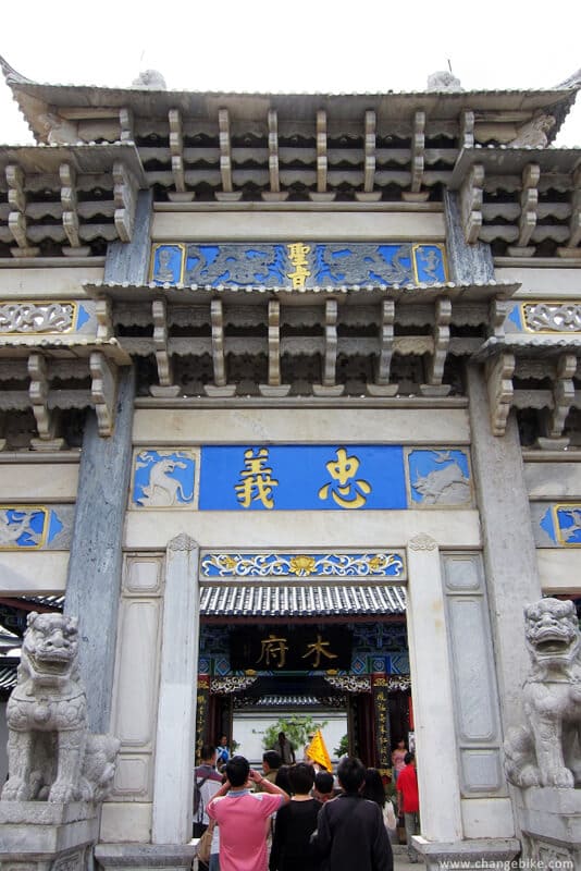 changebike cycle touring yunnan Lijiang