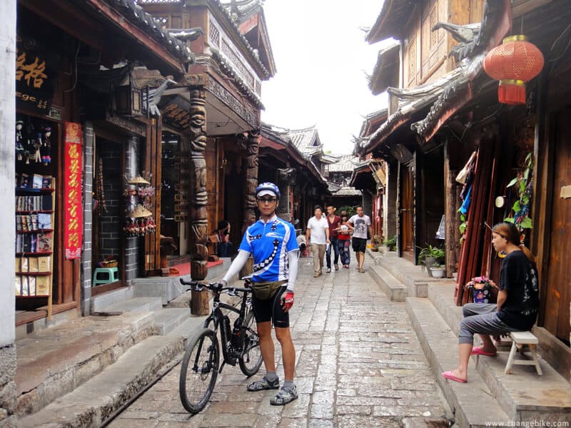 changebike cycle touring yunnan Lijiang