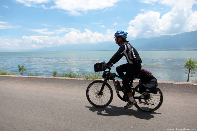 changebike adventure bike tours yunnan erhai