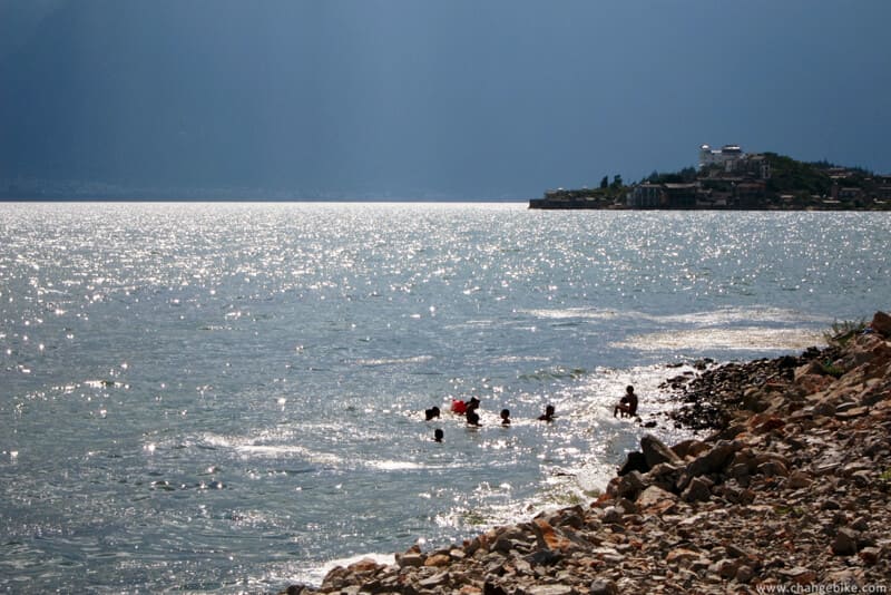 changebike adventure bike tours yunnan erhai