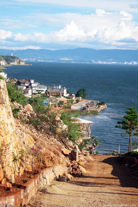 changebike adventure bike tours yunnan erhai