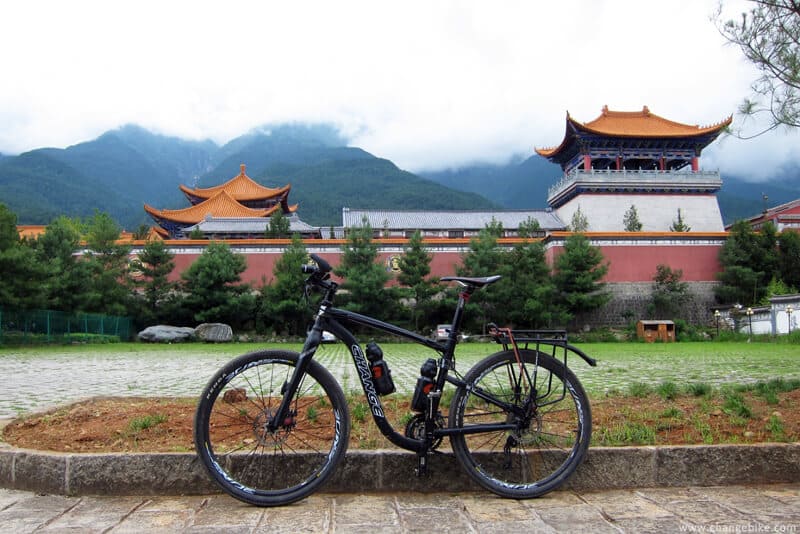 changebike adventure cycling yunnan dali